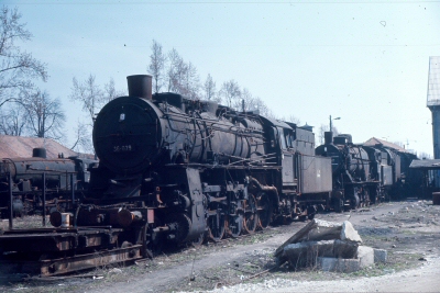 {short description of image}